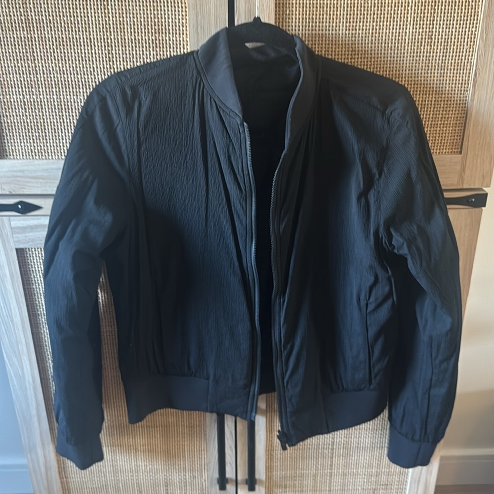 Lululemon Nonstop Bomber Reversible Jacket - Picture 4 of 6